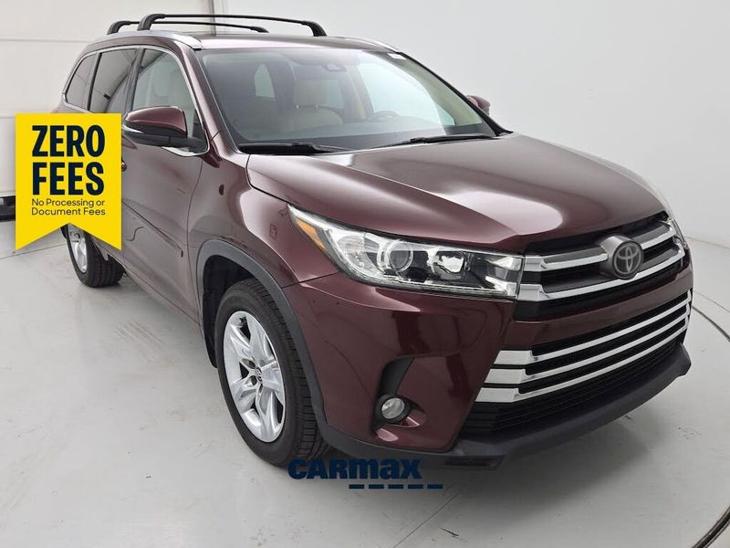 2018 Toyota Highlander — a typically priced live listing