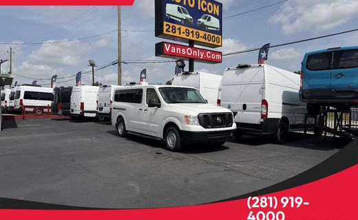 2018 Nissan NV SV V6