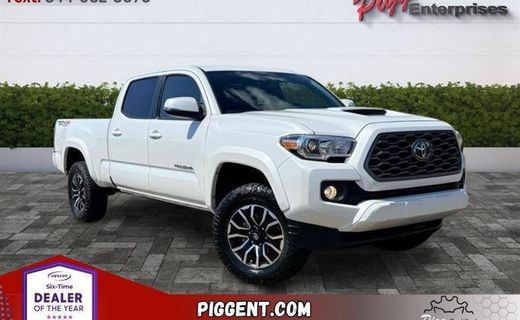 2023 Toyota Tacoma SR5