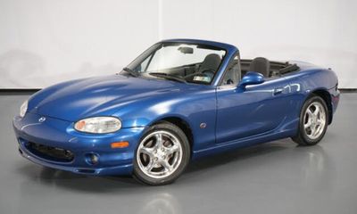 1999 Mazda MX-5 10TH Anniversary Edition