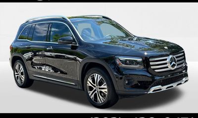 2024 Mercedes-Benz GLB-Class