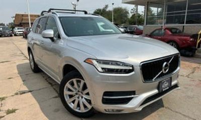 2018 Volvo XC90 Momentum