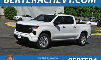 2026 Chevrolet Silverado Custom
