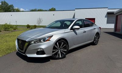 2019 Nissan Altima Platinum