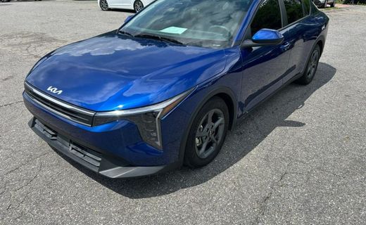 2025 Kia K4