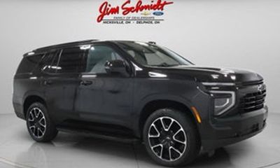 2025 Chevrolet Tahoe RST