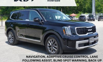 2023 Kia Telluride LX