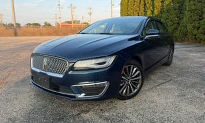 2017 Lincoln MKZ Premier
