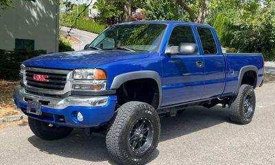 2004 GMC Sierra K2500 Heavy Duty