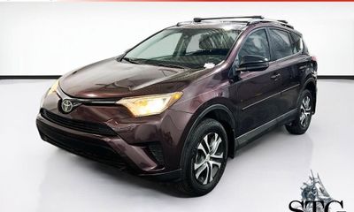 2018 Toyota RAV4 LE
