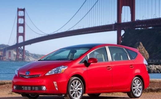 2013 Toyota Prius V Five