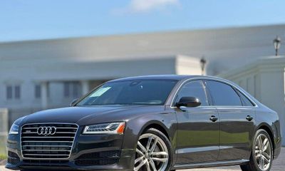 2017 Audi A8 Quattro L