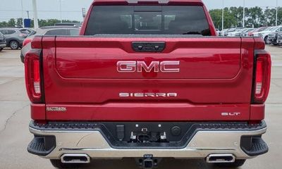 2022 GMC Sierra SLT