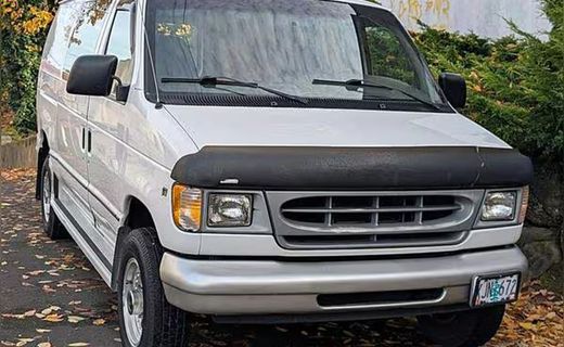 2000 Ford E-350 Super Duty