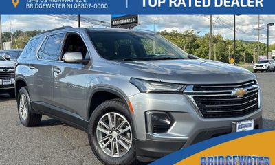 2023 Chevrolet Traverse LT