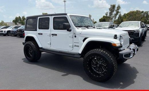 2022 Jeep Wrangler Unlimited Sahara