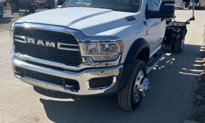 2024 Ram 5500 Tradesman