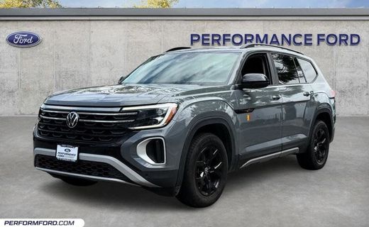 2024 Volkswagen Atlas 4MOTION Peak Edition
