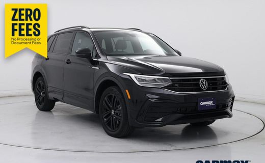 2022 Volkswagen Tiguan 4MOTION SE Black