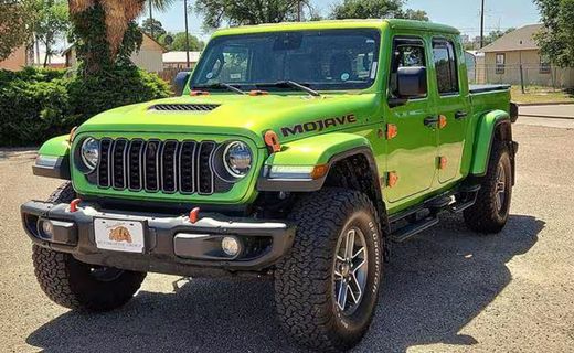 2025 Jeep Gladiator Mojave