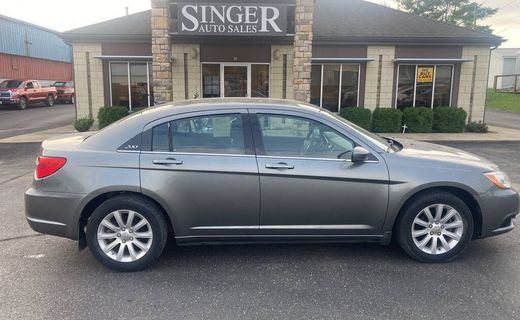 2013 Chrysler 200 Touring