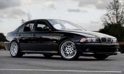 2002 BMW M5 Base Sedan