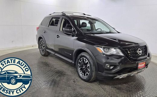 2019 Nissan Pathfinder SV