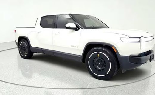 2025 Rivian R1T Adventure