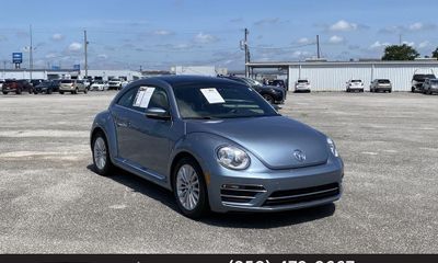 2019 Volkswagen Beetle 2 0T SE