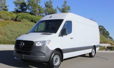 2022 Mercedes-Benz Sprinter 907 VS30