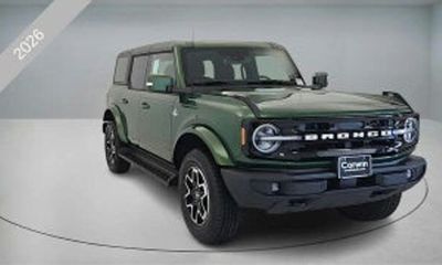 2026 Ford Bronco Badlands