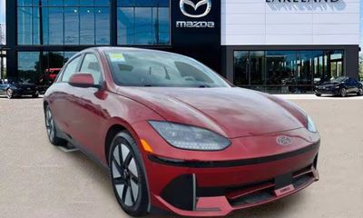 2024 Hyundai Ioniq 6 SE