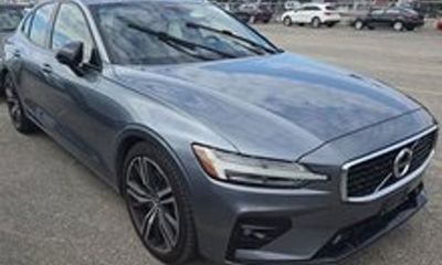 2019 Volvo S60 R Design