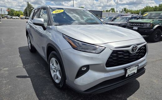 2025 Toyota Highlander