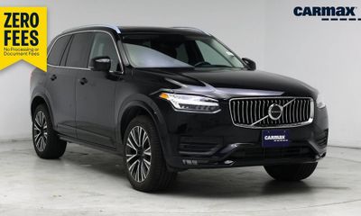 2020 Volvo XC90 Momentum