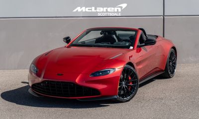 2022 Aston Martin Vantage Roadster