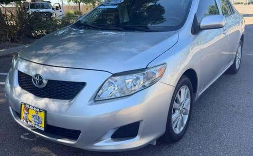 2010 Toyota Corolla LE