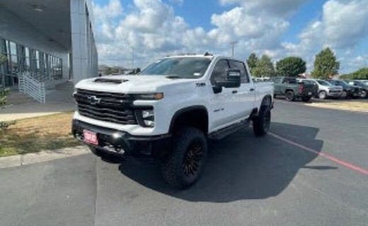 2026 Chevrolet Silverado HD ZR2