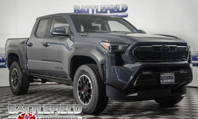 2026 Toyota Tacoma TRD OFF Road