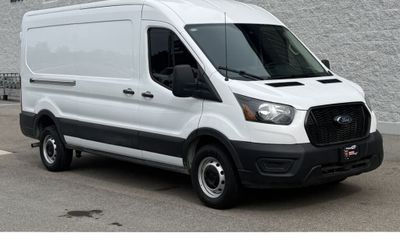 2024 Ford Transit Medium Roof