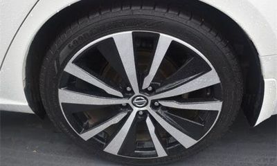 2020 Nissan Altima Platinum