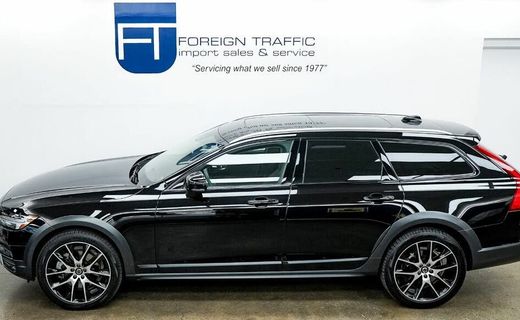 2020 Volvo V90CC Inscription