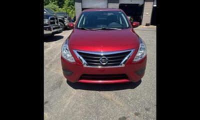 2015 Nissan Versa SV