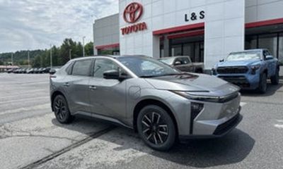 2026 Toyota BZ XLE