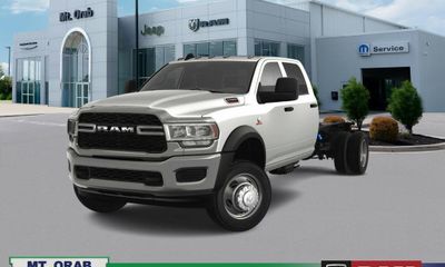 2024 Ram 5500 Tradesman