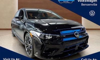 2026 Volkswagen Golf R 2 0 TSI