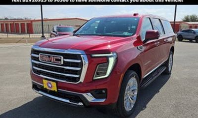 2025 GMC Yukon XL Denali