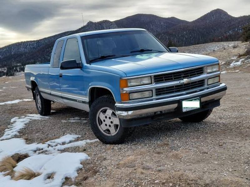 1995 Chevrolet Gmt 400 — a typically priced live listing