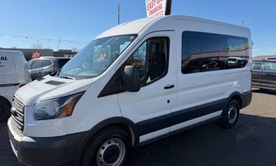 2015 Ford Transit SRW Medium Roof