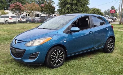 2012 Mazda MAZDA2